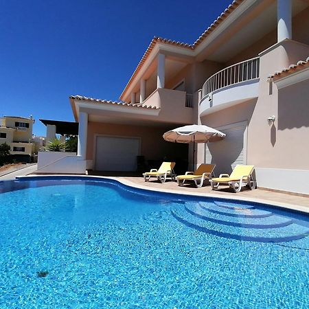 Casa Rosa Villa ลากอส ภายนอก รูปภาพ